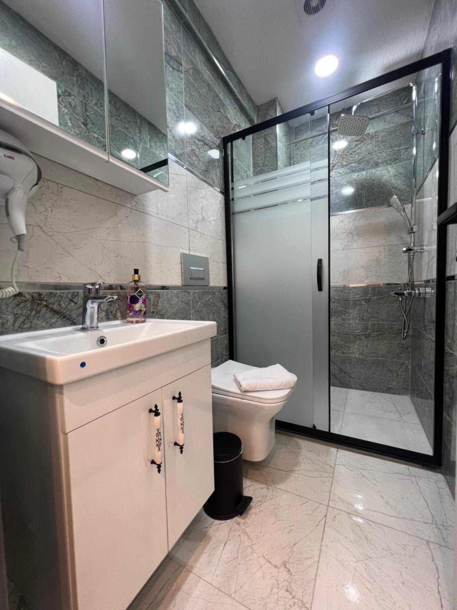 Feycem Suites Hotel Истанбул Екстериор снимка